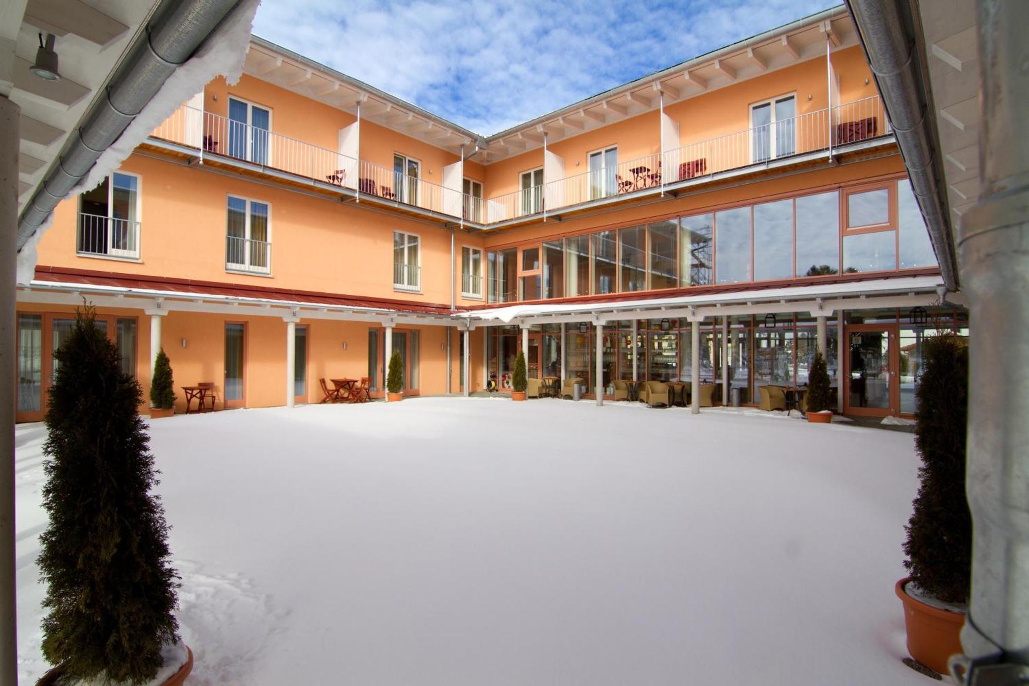 Jufa Familienresort Im Allgaeu Кемптен